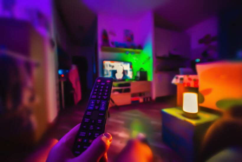Turn your living room into a game hall LED lights