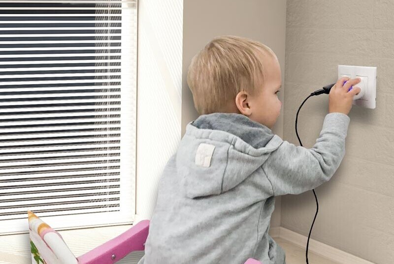 Keep your kids safe from plugs and electricity